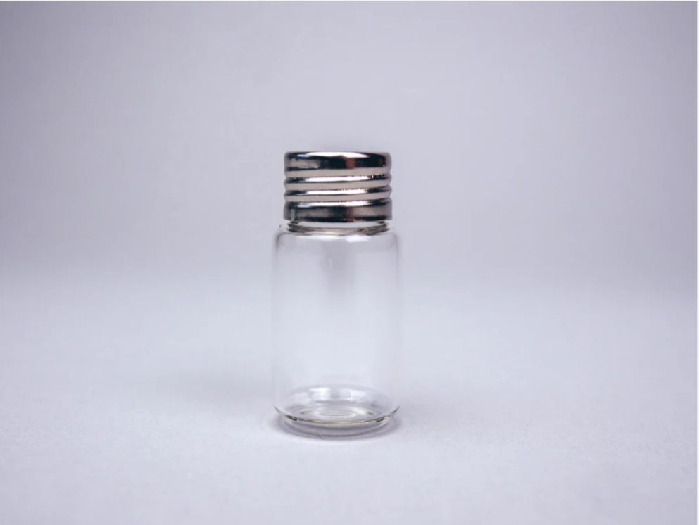 Glass vial