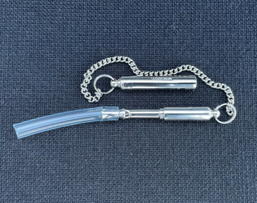 Pont 'Le Sifflet Silencieux'